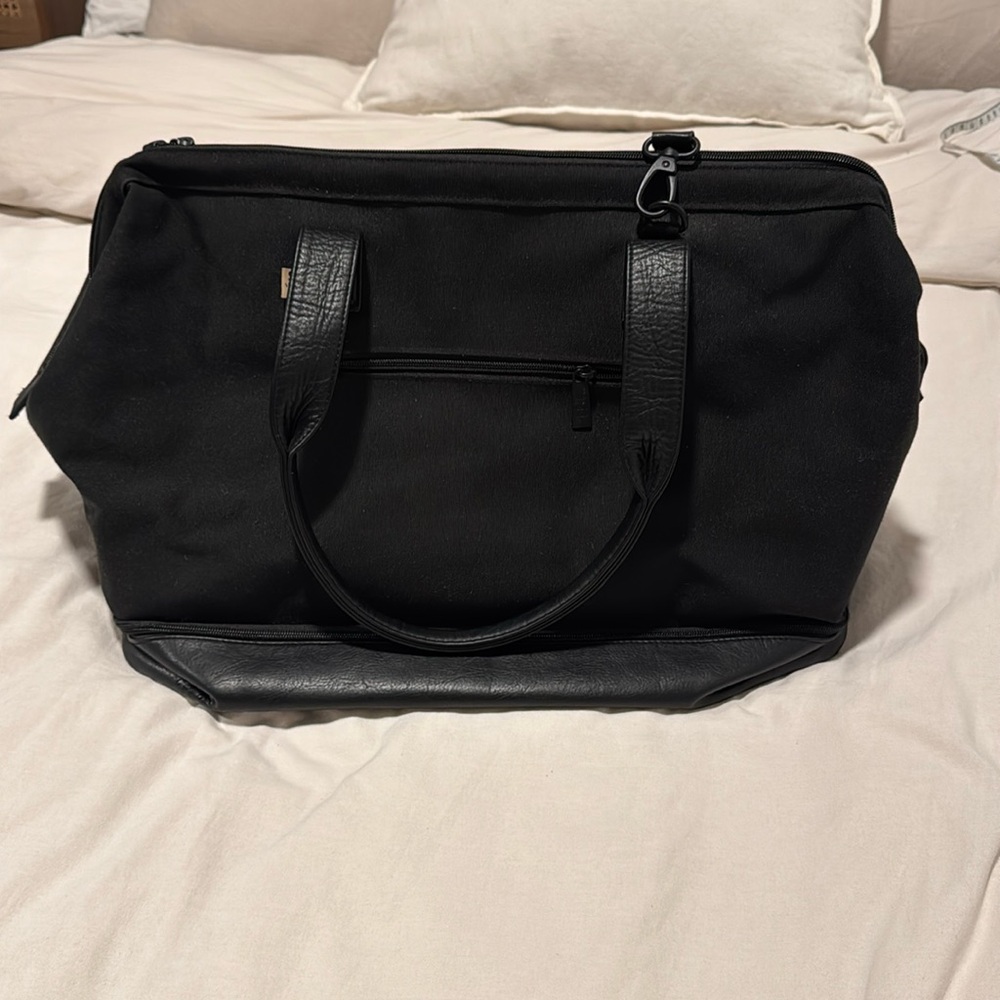 Beis Weekender Bag (regular size)